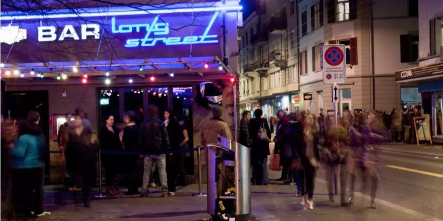 In der Zürcher Langstrasse kommt es immer wieder zu tätlichen Auseinandersetzungen.