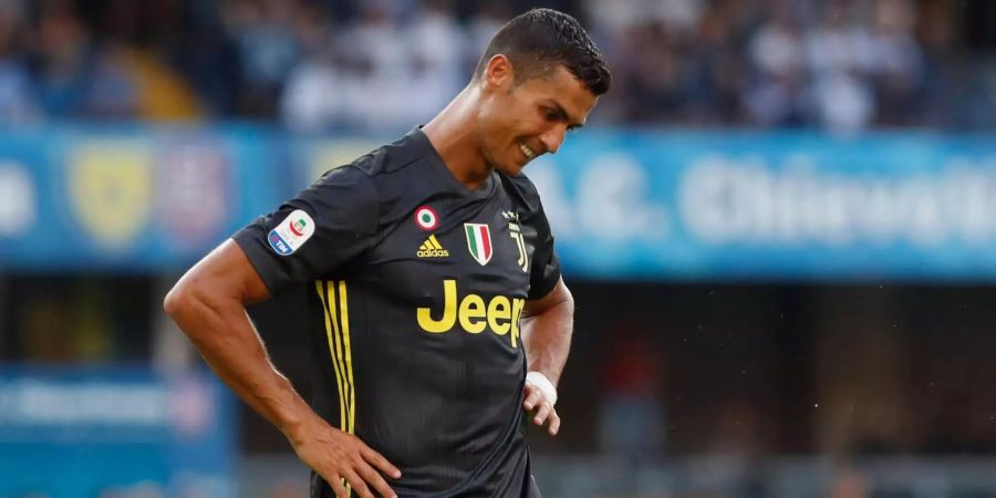 Cristiano Ronaldo bei seinem ersten Pflicht-Spiel mit seinem neuen Club Juventus Turin.