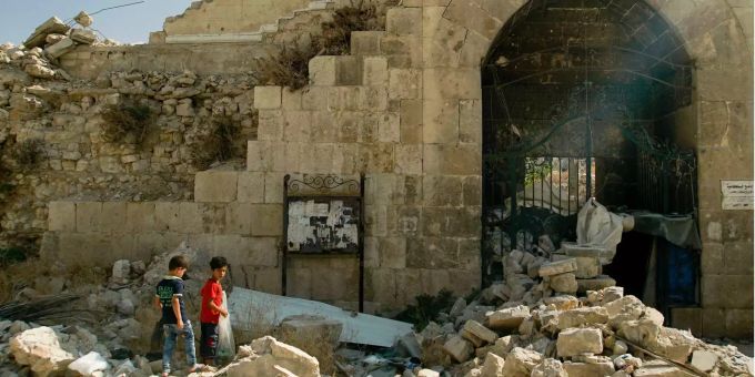 Die Infrastruktur Syriens ist schwer getroffen worden. Die Infrastruktur Syriens ist schwer getroffen worden.