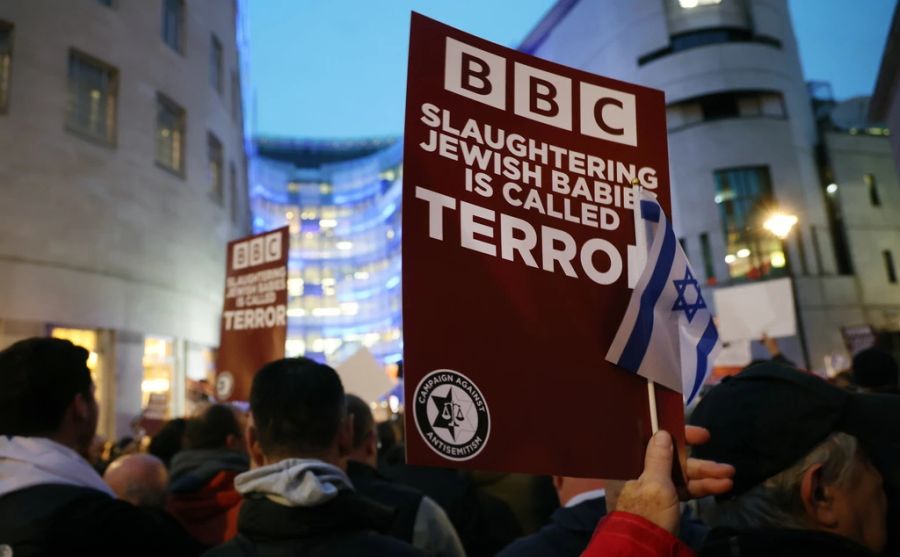 Schon zu Beginn des Gaza-Kriegs war die BBC kritisiert worden.