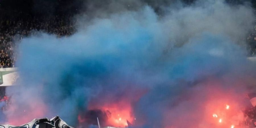 Wegen der Fan-Ausschreitungen 2018 in Dortmund wurden Stadionverbote gegen Fans von Hertha BSC ausgesprochen. Foto: Bernd Thissen