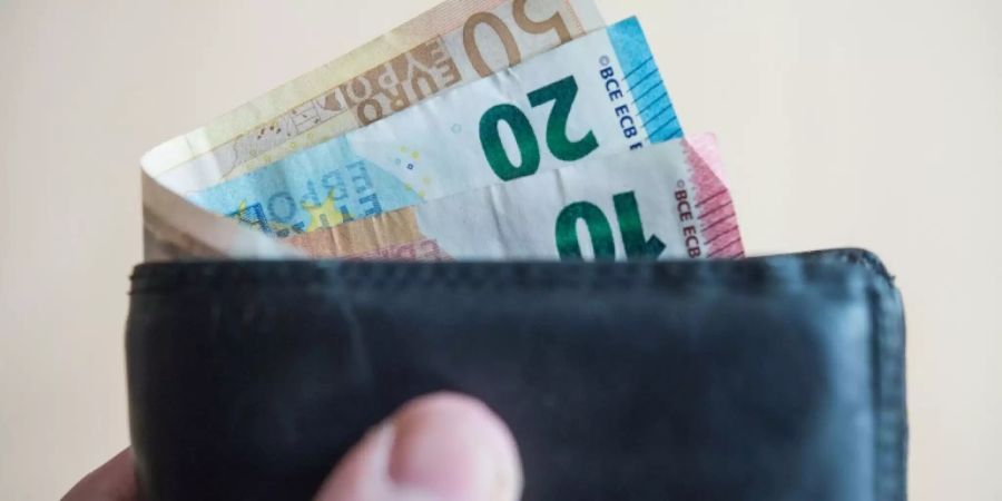 Geldscheine im Portemonnaie