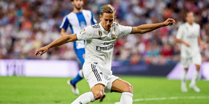 Atletico Madrid signs Marcos Llorente
