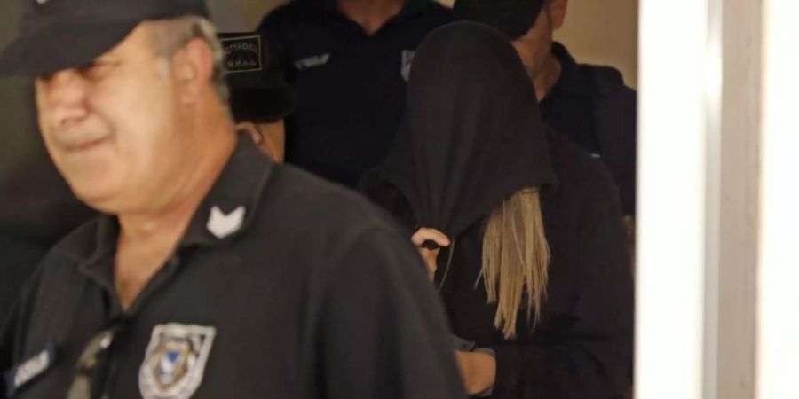 Der jungen Britin drohen bis zu ein Jahr Haft