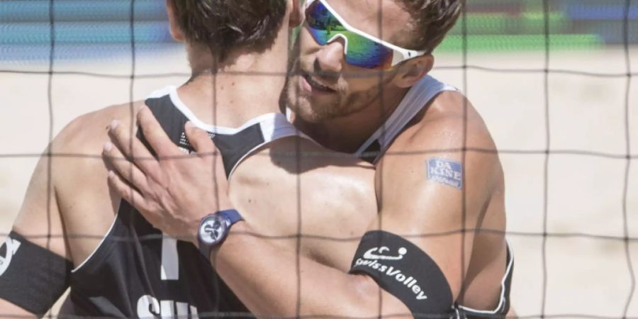 In Kanada top in Form: Das Schweizer Beachvolleyball-Duo Nico Beeler (li.) und Marco Krattiger