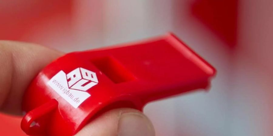 Ab diesem Donnerstag sind im deutschen Gebäudereiniger-Handwerk Streiks möglich. Foto: Ole Spata