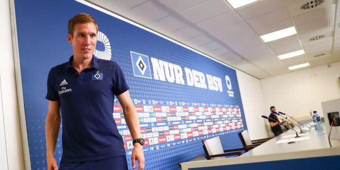 Hannes Wolf musste nach dem verpassten Aufstieg beim HSV gehen. HSV Hannes Wolf