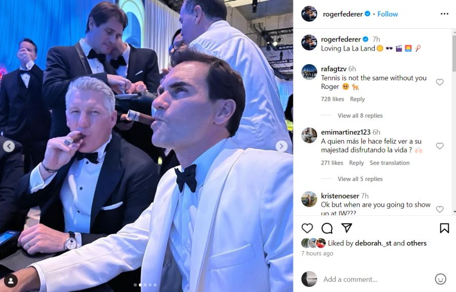 Roger Federer geniesst bei den Oscars eine Zigarre mit Bastian Schweinsteiger.