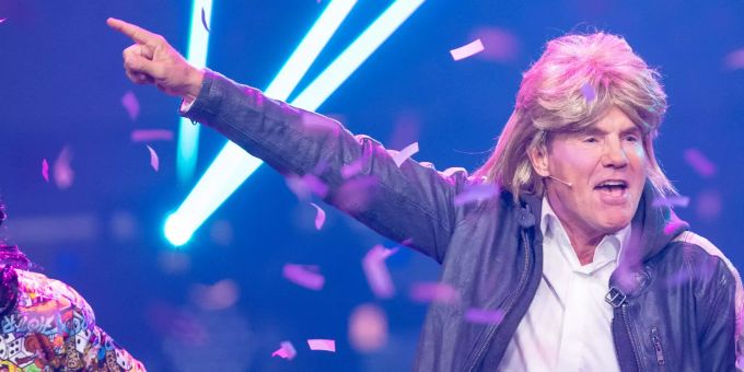 Bei DSDS lässt Dieter Bohlen die Bombe platzen: Im nächsten Jahr ist die gleiche Jury an Bord. Dsds Dieter Bohlen