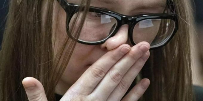 Anna Sorokin muss ins Gefängnis. Foto: Steven Hirsch/Pool New York Post Anna Sorokin muss ins Gefängnis. Foto: Steven Hirsch/Pool New York Post