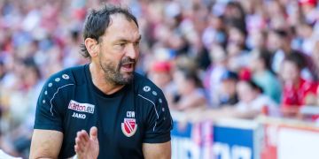 Claus-Dieter Wollitz Energie Cottbus.