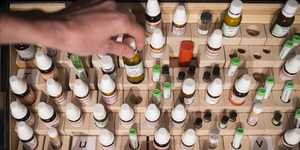 The federal government should remove homeopathy from basic insurance