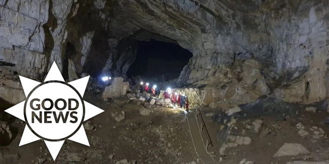 Höhle