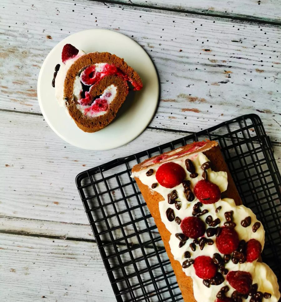 Schokolade-Himbeer-Roulade.