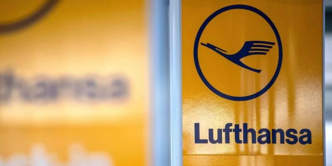 Frankfurt/Main - Lufthansa will jetzt Schlichtung mit Flugbegleitern