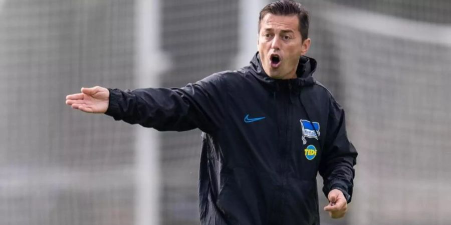 Freut sich auf der Berlin-Derby: Hertha-Coach Ante Covic. Foto: Tom Weller/dpa