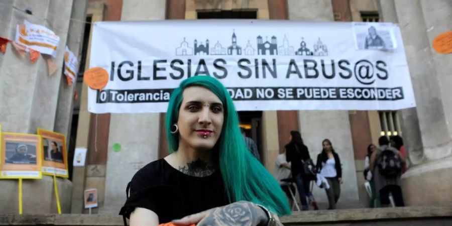 Protest gegen Missbrauch am Institut Provolo