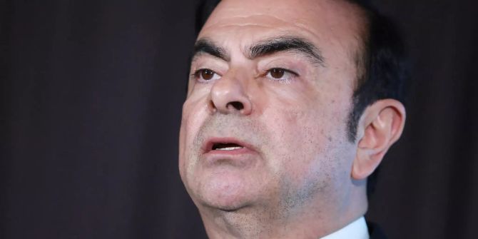 Berichte: Zwei Amerikaner halfen Ghosn bei Flucht aus Japan