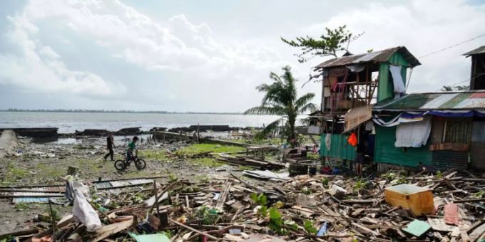 Zerstörungen durch Taifun «Phanfone» auf den Philippinen. Philippinen Taifun Phanfone