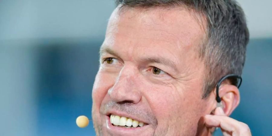 Rekord-Nationalspieler Lothar Matthäus lobt die Emotionen im DFB-Team. Foto: Uwe Anspach/dpa