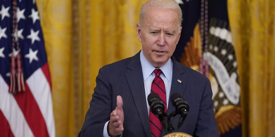 Joe Biden, Präsident der USA, spricht im East Room des Weissen Hauses. Foto: Evan Vucci/AP/dpa