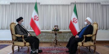 Ehemaliger iranischer Präsident trifft Nachfolger