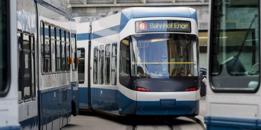 Tram Bahnhof Enge