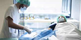 Medis und Pflege - Gesundheitskosten in der Schweiz steigen weiter an Medis und Pflege - Gesundheitskosten in der Schweiz steigen weiter an