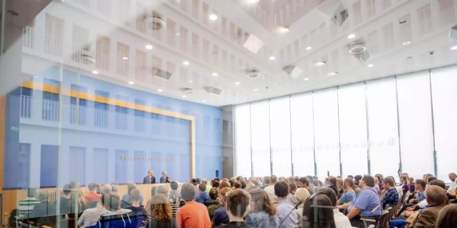 Im Vorjahr besuchten mehr als 130.000 Menschen den Tag der offenen Tür der Bundesregierung. Foto: Christoph Soeder