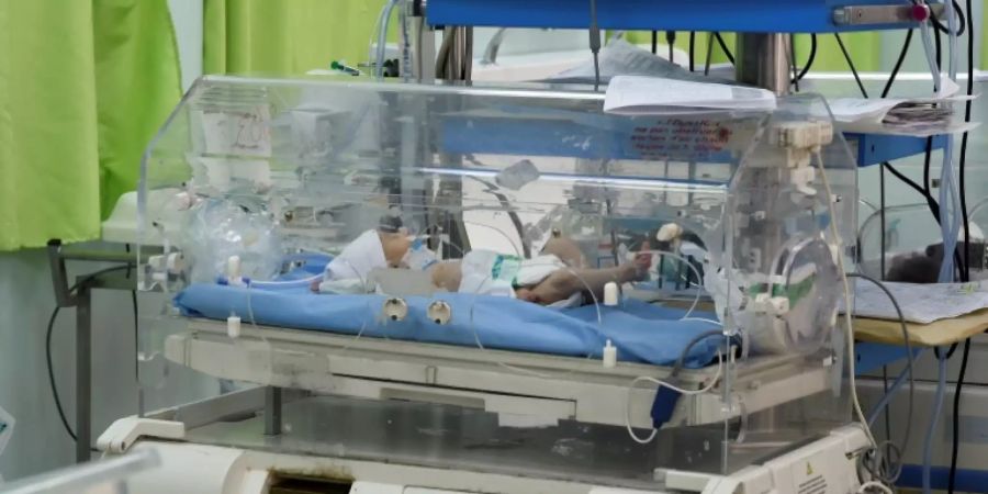welt neunlinge Baby Inkubator