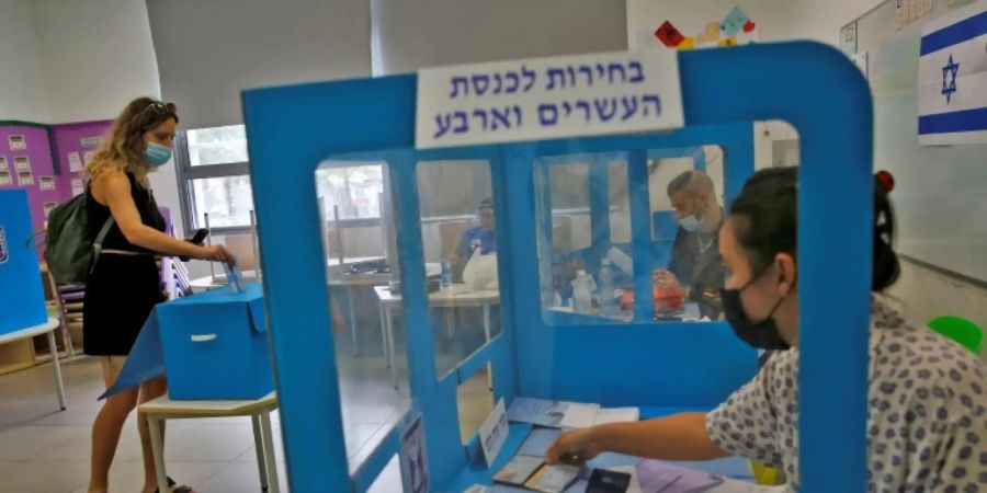 Wahllokal in Tel Aviv