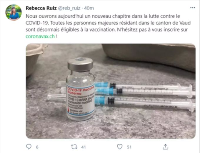 Rebecca Ruiz, Waadtländer Gesundheitsdirektorin, verkündet die guten Neuigkeiten auf Twitter. Ruiz Impfung Coronavirus Waadt