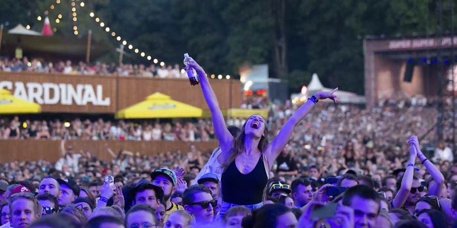 Der Bundesrat will ab dem 20. August wieder Anlässe mit 10'000 Personen erlauben. (Archivbild)