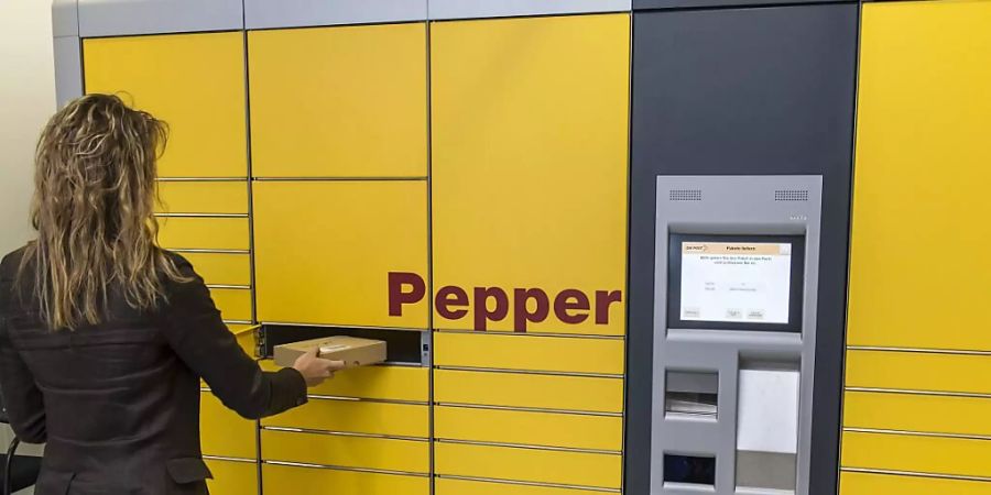 Paketautomat der Post am Hauptsitz in Bern (Aufnahme aus dem Jahr 2013).