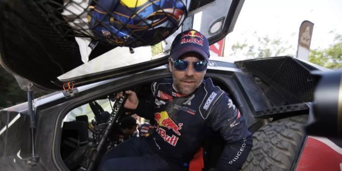 Sébastien Loeb beschäftigt sich mit der Rallye Dakar. rallye