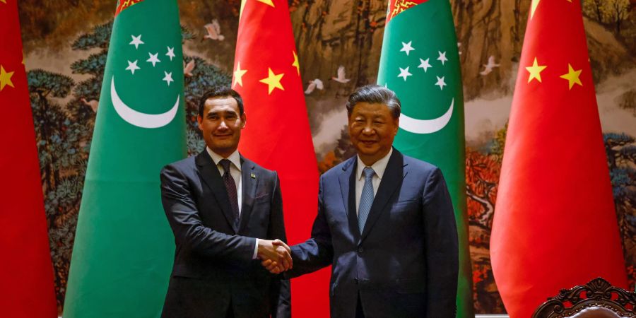 Chinese President Xi Jinping meets Turkmenistan's President Serdar Berdimuhamedov