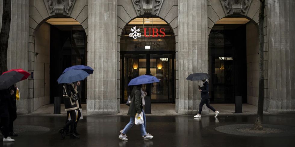 UBSÜbernahme durch ausländische Bank Reales Risiko? Nau.ch