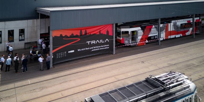 Das Zürcher Start-up Traila hat eine Schweizer Technologie entwickelt, die bei Tram- und Zugsachsen die Reibung zwischen Rad und Schiene deutlich verringern soll. Schweizer Technologie Traila