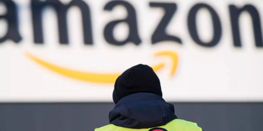 Amazon wollte Streiks auf seinen Parkplätzen verhindern - vergeblich. Foto: Guido Kirchner/dpa