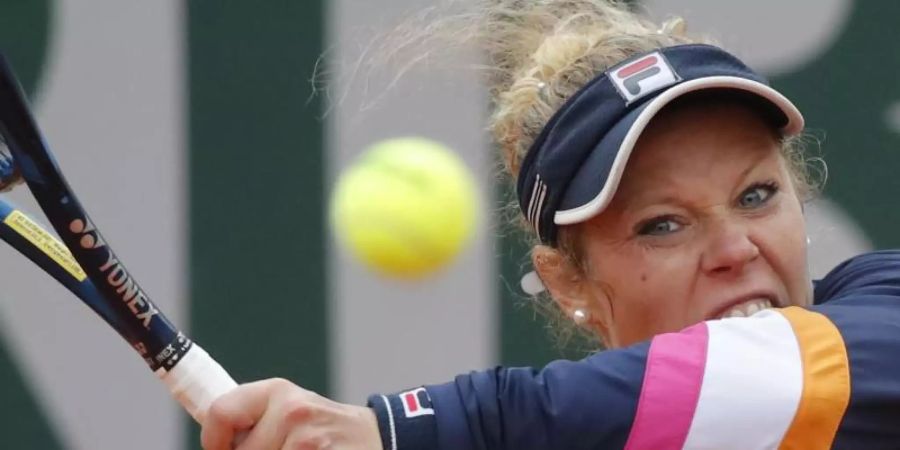 Will das Halbfinale der French Open erreichen: Laura Siegemund in Aktion. Foto: Christophe Ena/AP/dpa