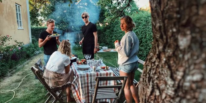 Vegan Grillen mit Freunden. Vegan Grillen