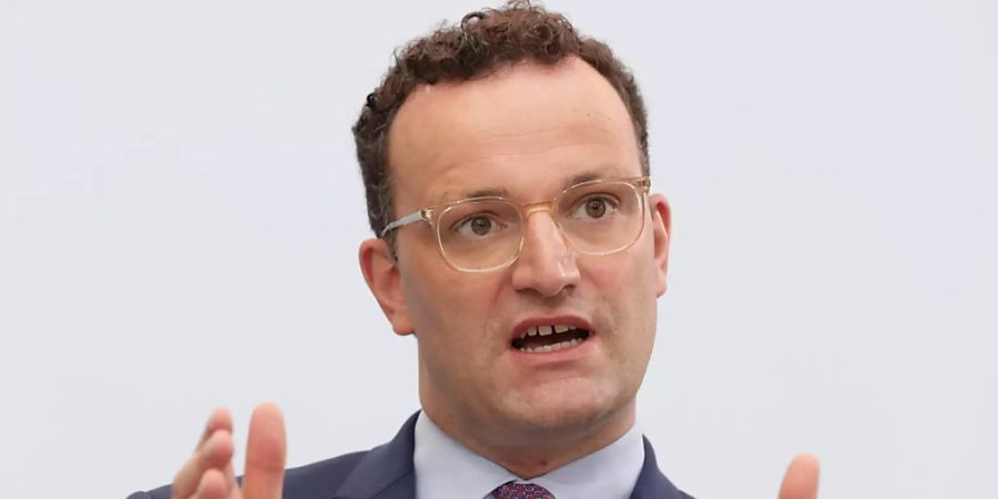 Der deutsche Gesundheitsminister Jens Spahn begrüsst den Vorschlag, einen Staatsakt für die Opfer der Corona-Pandemie in Deutschland abzuhalten. (Archivbild)