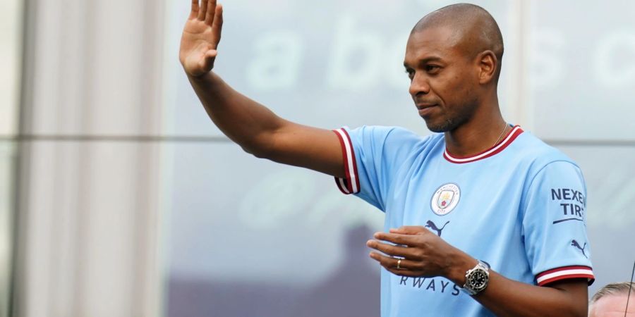 Verabschiedet sich nach neun Jahren bei Manchester City: Fernandinho.