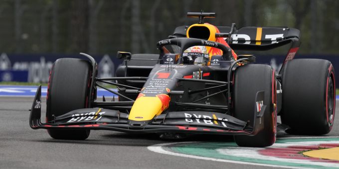 Max Verstappen (Red Bull) beim Imola-GP der Formel 1. Max Verstappen Formel 1