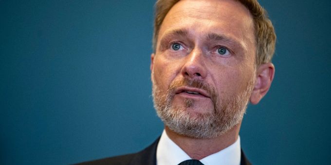 «Steuererhöhungen würden die Stärkung der Wirtschaftslage sabotieren»: Bundesfinanzminister Christian Lindner. «Steuererhöhungen würden die Stärkung der Wirtschaftslage sabotieren»: Bundesfinanzminister Christian Lindner.