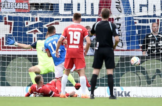 Fabian Reese dreht das Spiel nach der Pause zwischenzeitlich. Fabian Reese