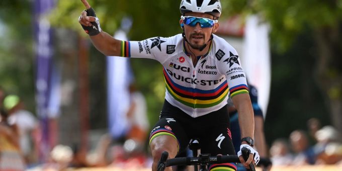 Hatte bei der Tour de Wallonie noch die 1. Etappe gewonnen, muss aber wegen einer Corona-Infektion aufgeben: Julian Alaphilippe. Hatte bei der Tour de Wallonie noch die 1. Etappe gewonnen, muss aber wegen einer Corona-Infektion aufgeben: Julian Alaphilippe.