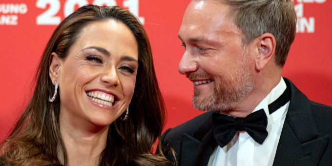 Christian Lindner und seine Partnerin Franca Lehfeldt werden auf Sylt heiraten. franca lehfeldt