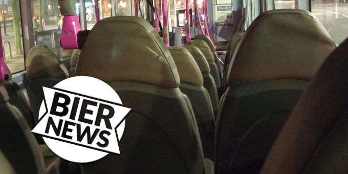 Er schläft - Chauffeur lässt Passagier alleine im Bus zurück!