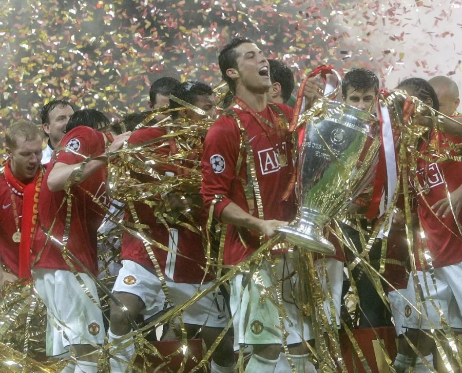 Bei Manchester gelingt Ronaldo der endgültige Durchbruch. 2008 gewinnt er mit United zum ersten Mal die Champions League und wird als Weltfussballer ausgezeichnet.